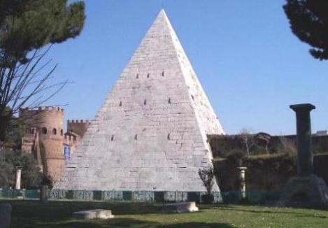 Pirámide de Cayo Cestio, Roma. (http://www.exploraroma.com/)
