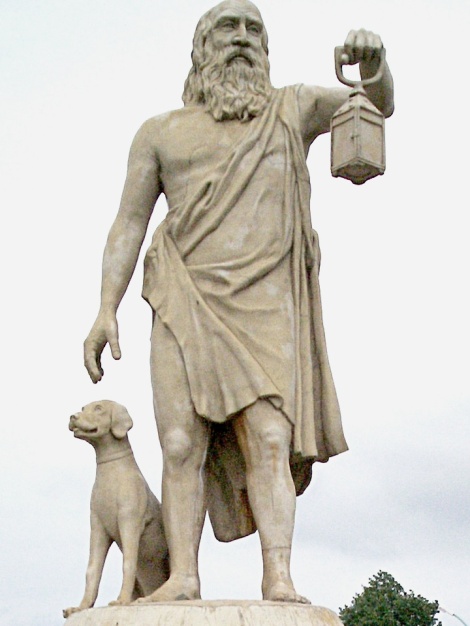 Escultura de Diógenes en Sinope (actual Sinop, Turquía. Fuente: Wikipedia).